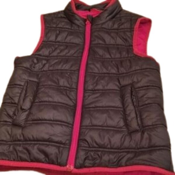 Pepperts! by Heidi Klum Girls black sleeveless puffer jacket - Picture 9 of 10